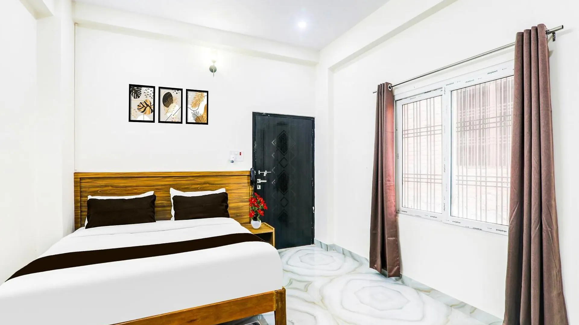 Hotel Super Collection O Karaudi Marg Chittaipur Varanasi Kakarmatha